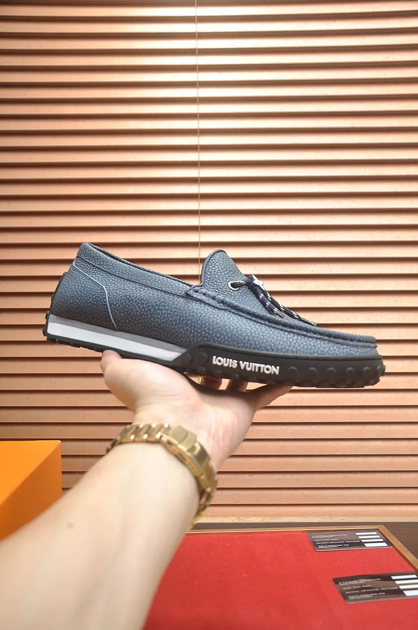 Men's men's shoes💰660💶[LOUIS VUITTON] (original order) new style🍀LV Louis Vuitton* - top version of LV classic beanie shoes! Made of imported original single cowhide, original leather side strips and wear-resistant rubber outsole! High quality products! Code number 39-45 (45 customized)